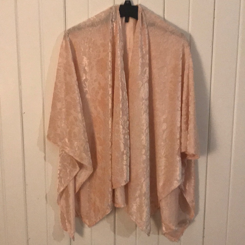 Pink floral textured Valore shrug